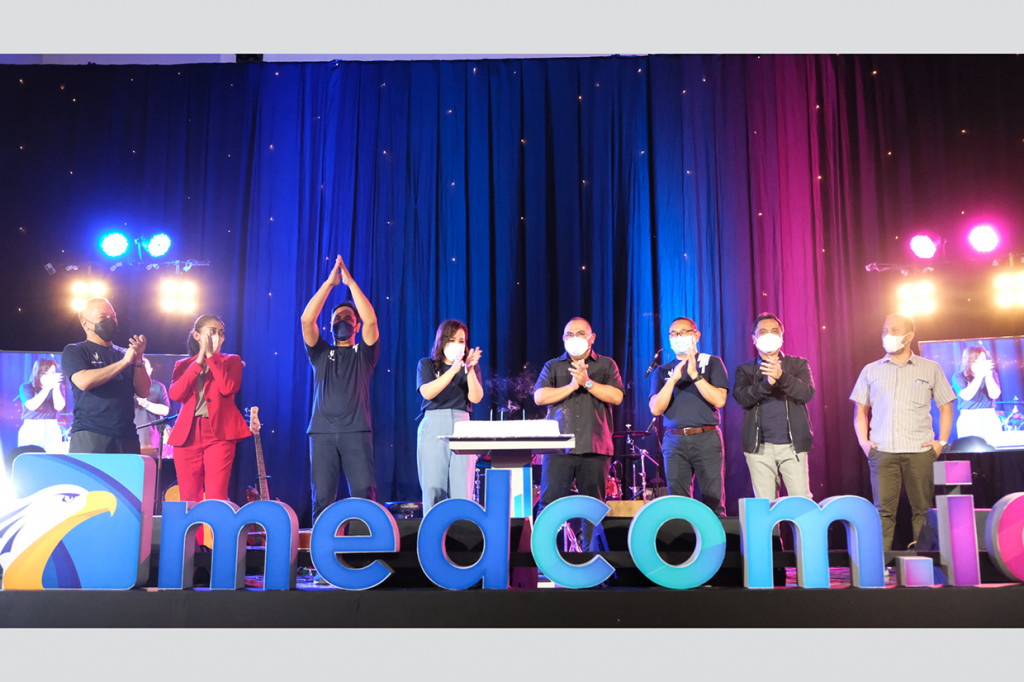 Suasana perayaan hari ulang tahun (HUT) ke-4 Medcom.id di Kompleks Media Group, Kedoya, Jakarta Barat, Senin, 29 November 2021.