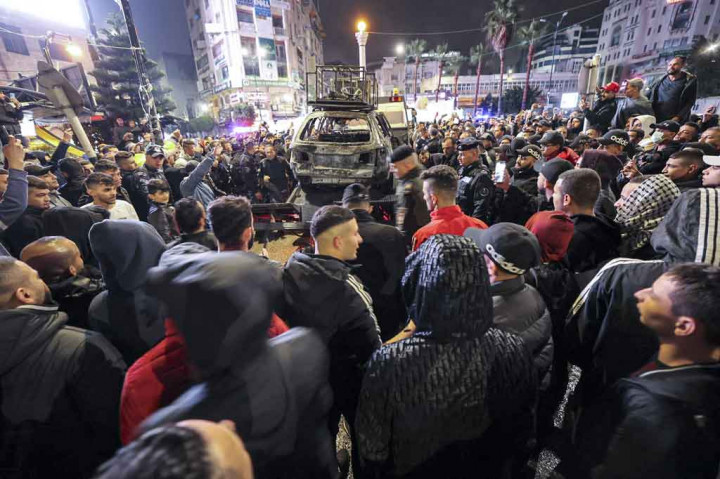 Orang Israel tidak diizinkan memasuki wilayah Tepi Barat di bawah kendali Palestina tanpa izin khusus.