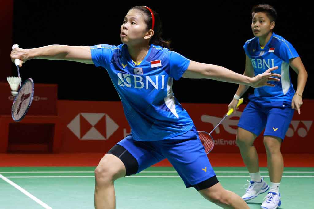 Peraih medali emas Olimpiade Tokyo ini sebenarnya berpeluang lolos ke partai puncak, namun akhirnya kehilangan gim ketiga dengan skor akhir 14-21, 21-13, 21-23.