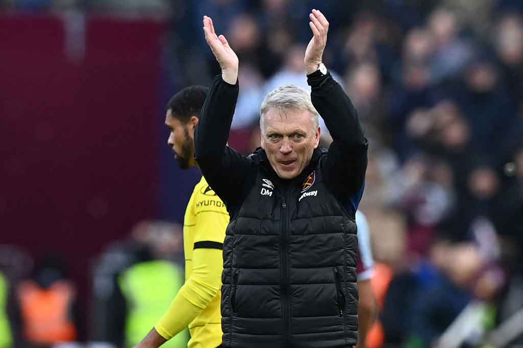 Kemenangan tersebut berhasil mengamankan posisi West Ham di peringkat keempat klasemen sementara dengan 27 poin, unggul empat poin atas Arsenal. Sedangkan Chelsea, yang gagal menambah raihan 33 poin, terancam dikudeta dari puncak klasemen oleh Manchester City (32) atau Liverpool (31) yang baru main dalam laga berikutnya.