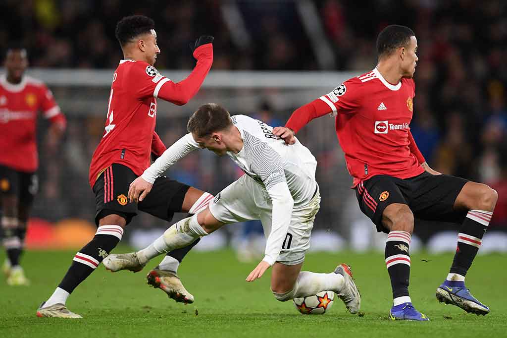 Memasuki 10 menit terakhir, Young Boys mencoba meningkatkan tempo serangan dan berbalik menekan tuan rumah. Namun tidak ada gol tambahan yang tercipta hingga wasit meniup peluit panjang tanda pertandingan usai. 