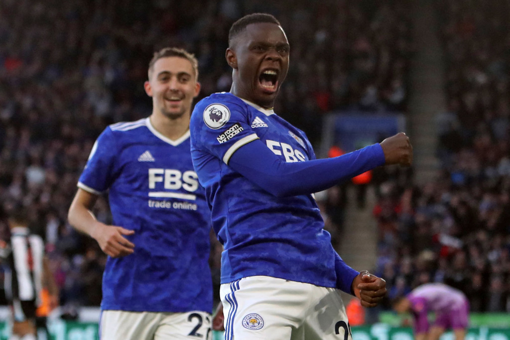 Leicester menambah keunggulan pada menit ke-57. Kali ini giliran Patson Daka yang mencatatkan namanya di papan skor setelah menyambut umpan Harvey Barnes.