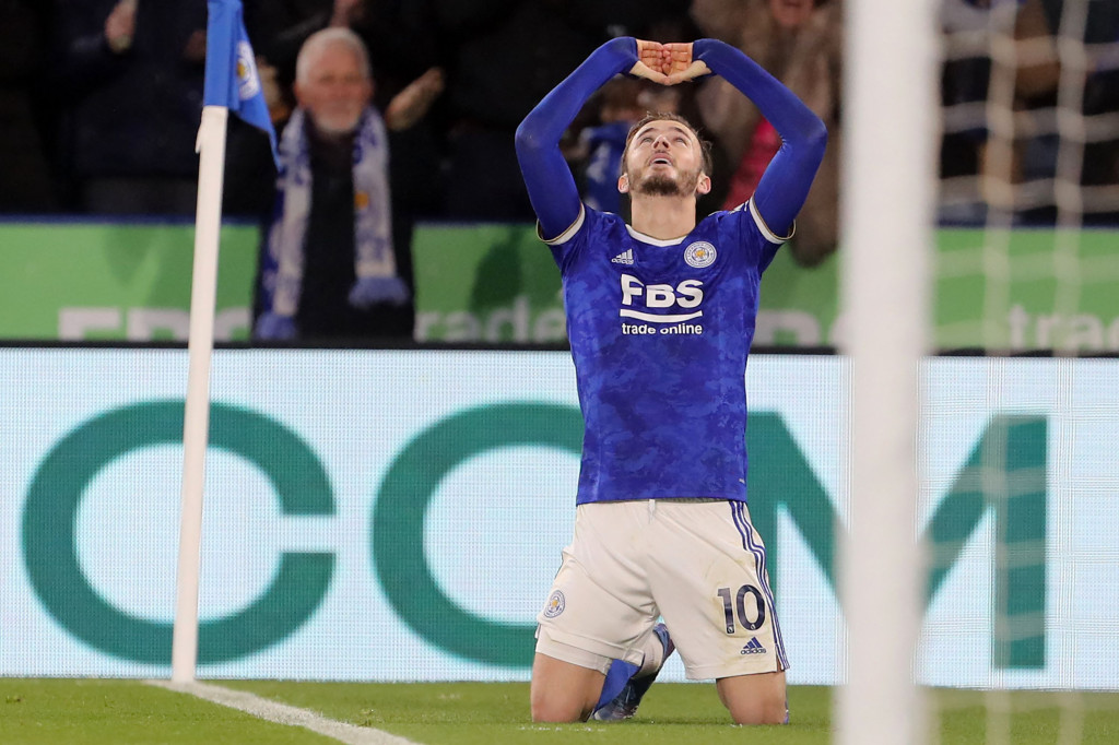 Maddison menutup pesta tuan rumah pada menit ke-85. Mendapat umpan Daka, Maddison melepaskan tembakan keras dari dalam kotak penalti yang tak mampu dibendung Martin Dubravka.