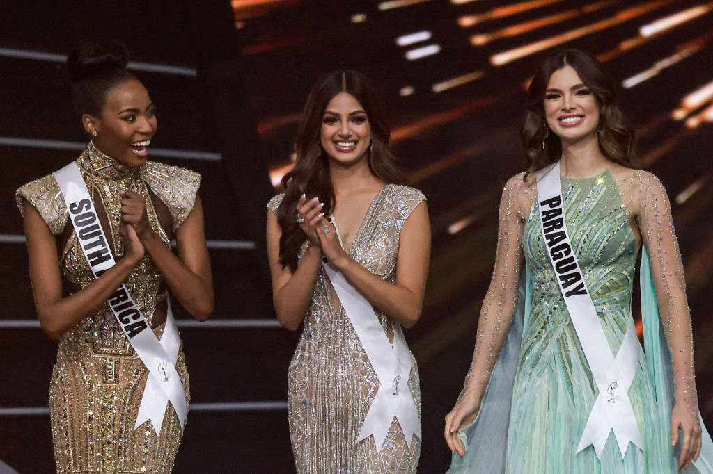 Selain gelar Miss Universe yang diraih oleh Miss India Harnaaz Sandhu, di posisi selanjutnya, 1st runner up diraih oleh Miss Paraguay Nadia Ferreira. Sedangkan 2nd runner up diraih oleh Miss Afrika Selatan Lalela Mswane.