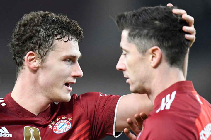 Tiga menit kemudian penyerang asal Polandia itu menggandakan torehan golnya di papan skor dengan penyelesaian jarak dekat demi mengubah kedudukan jadi 4-0 bagi tim tamu.