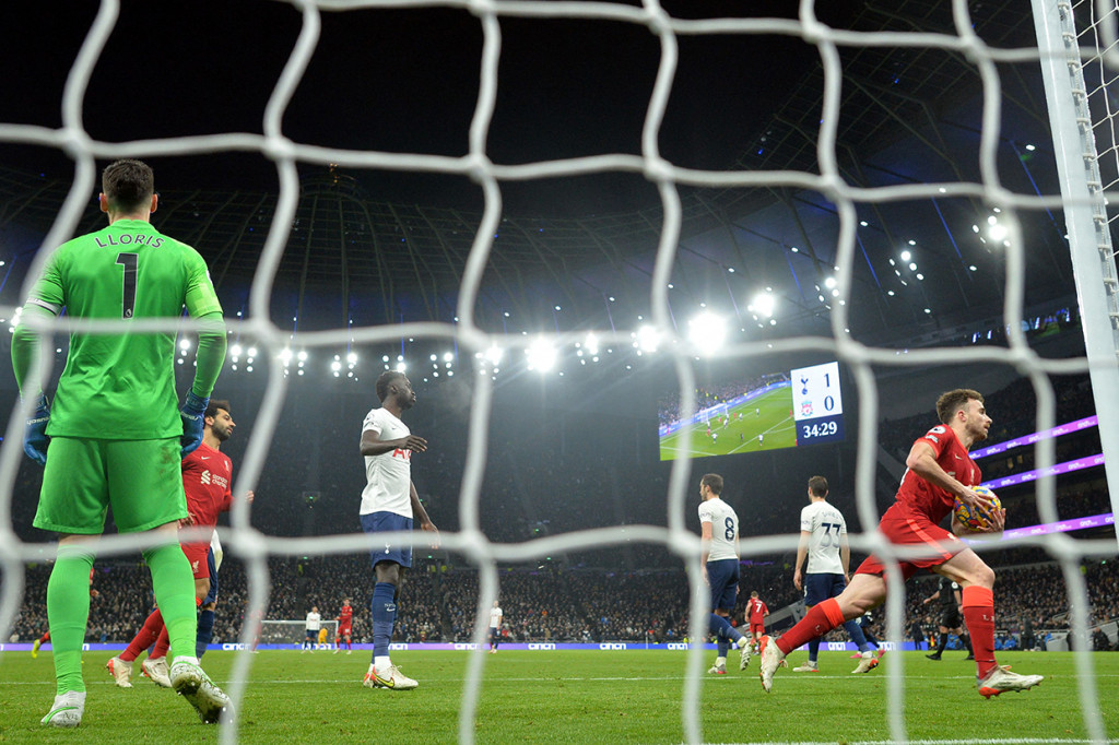 Liverpool membalas melalui gol Diogo Jota pada menit ke-35.