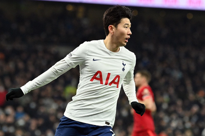 Tottenham membalas lima menit kemudian berkat gol Son Heung-min.