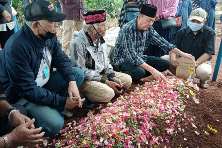Dunia hiburan Tanah Air kembali berduka. Aktor senior Wawan Wanisar meninggal dunia. Aktor yang memerankan  Lettu Pierre Tendean dalam film Pengkhianatan G 30 S/PKI tersebut meninggal dunia pada 29 Maret 2021 di usia 71 tahun. Medcom.id/Wijokongko