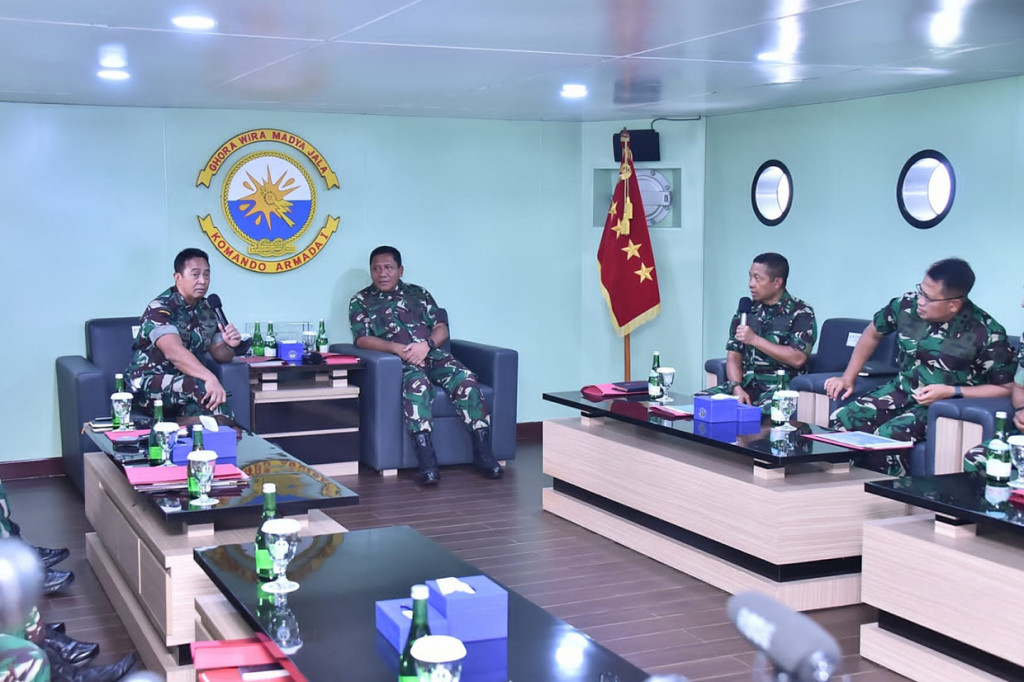 Diakhir kunjungannya, Panglima TNI berpesan kepada seluruh prajurit Koarmada I agar selalu disiplin dan menegaskan jangan ada insiden penembakan di Natuna.
