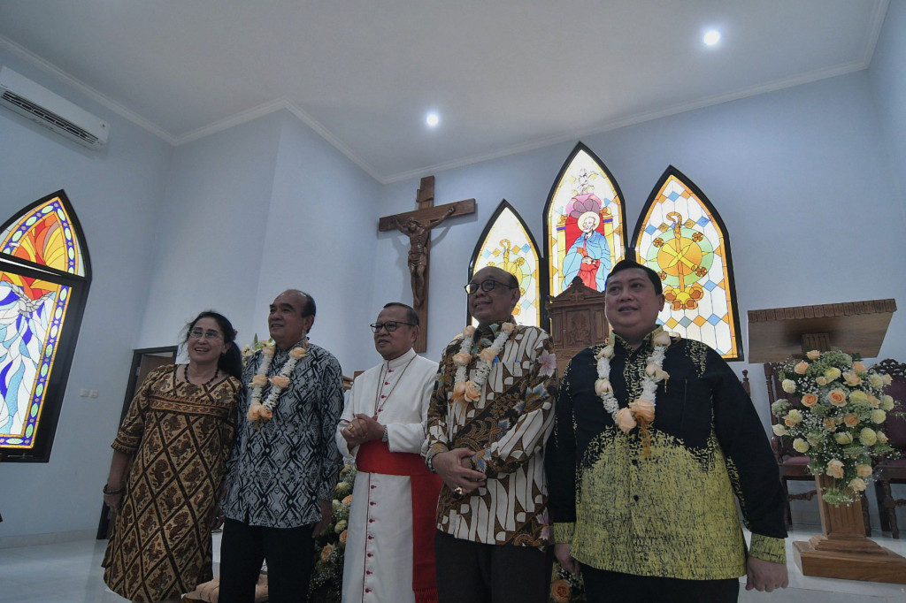 Universitas Pancasila Jakarta meresmikan rumah ibadah Gereja Katolik Santo Petrus untuk melengkapi enam rumah ibadah di lingkungan kampus yang telah diresmikan sebelumnya.