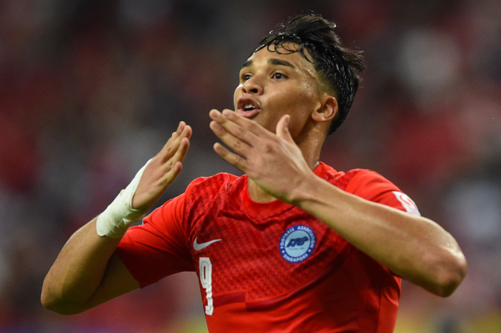 Gol penyeimbang kemudian didapat oleh Ikhsan Fandi, yang membuat duel berakhir 1-1. 