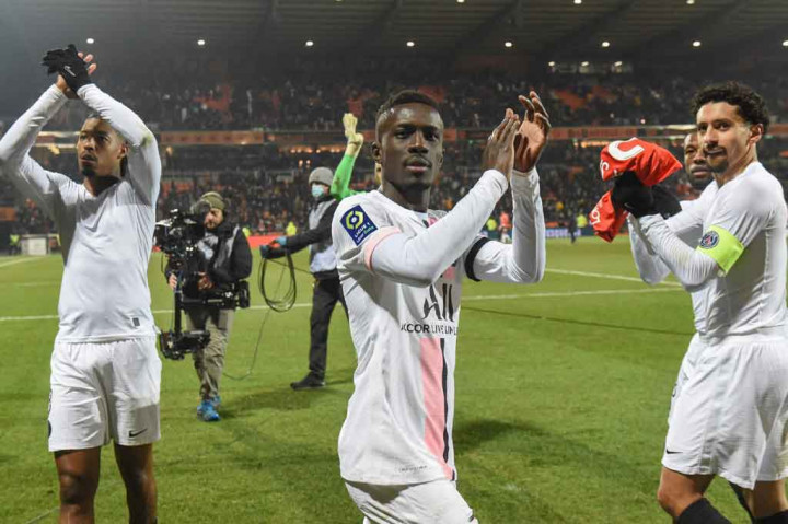 Meski hanya bermain imbang, PSG tetap mampu menutup tahun 2021 dengan menduduki puncak klasemen sementara berbekalkan raihan 46 poin dan unggul 13 poin dari pesaing terdekat. Sedangkan Lorient menempati urutan ke-19 dengan 16 poin.