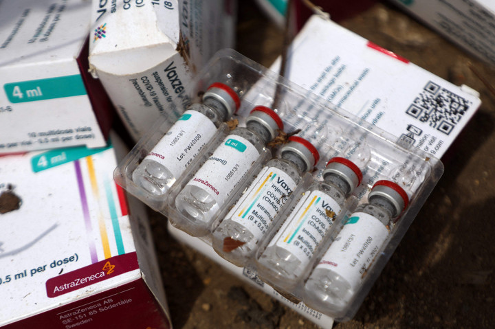 Pemusnahan vaksin kadaluarsa ini setelah otoritas kesehatan Nigeria mengatakan ada sejumlah dosis vaksin Covid-19 sumbangan yang masa berlaku penggunaannya tinggal beberapa pekan lagi.