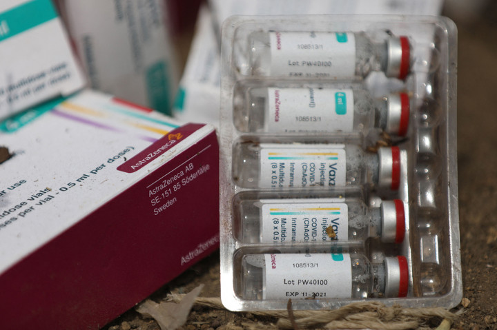 Menteri Kesehatan Osagie Ehanire mengatakan, Nigeria tidak akan lagi menerima vaksin dengan umur simpan yang pendek, mengutip keputusan komite presiden.