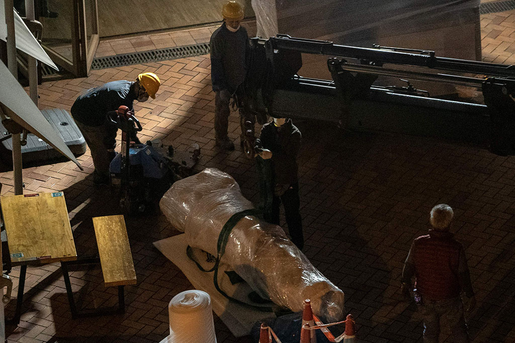 Hong Kong dulunya adalah satu-satunya tempat di Tiongkok di mana peringatan massal Tiananmen masih ditoleransi, dengan ribuan orang berkumpul setiap tahun untuk meratapi pengunjuk rasa demokrasi yang dibunuh oleh pasukan Tiongkok pada 1989.