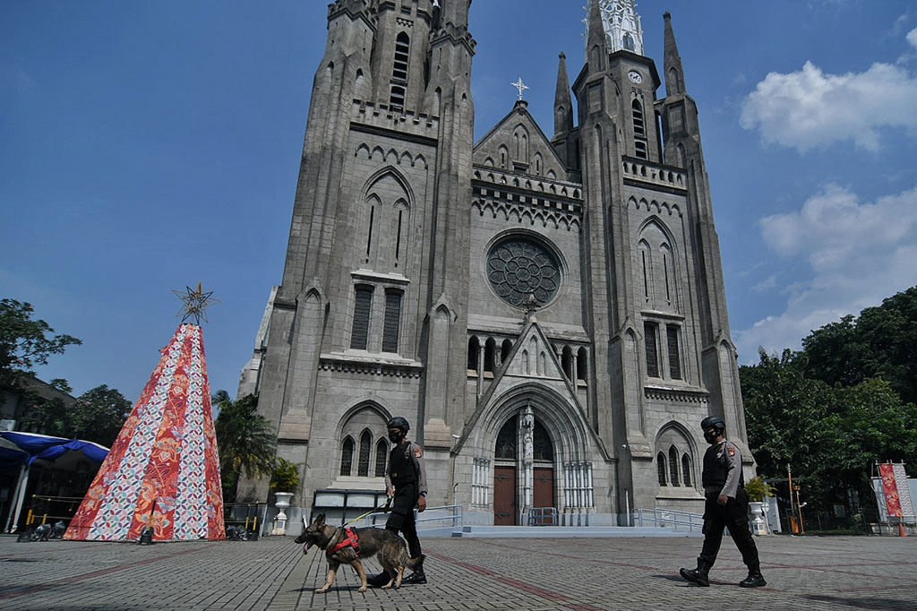 Mukarom menyatakan bahwa jumlah tersebut kemungkinan akan terus bertambah, termasuk kemungkinan tambahan pasukan dari TNI. 