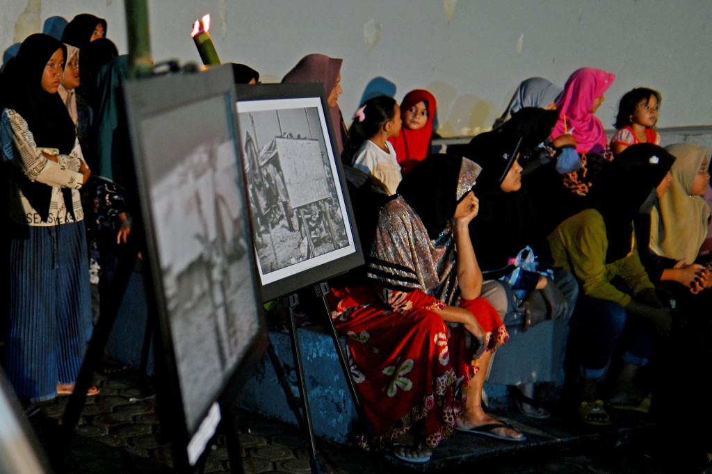 Tepat 17 tahun lalu sejak gempa dan tsunami menerjang Aceh pada 26 Desember 2004 lalu. Bencana dahsyat ini masih menimbulkan luka bagi para korbannya.