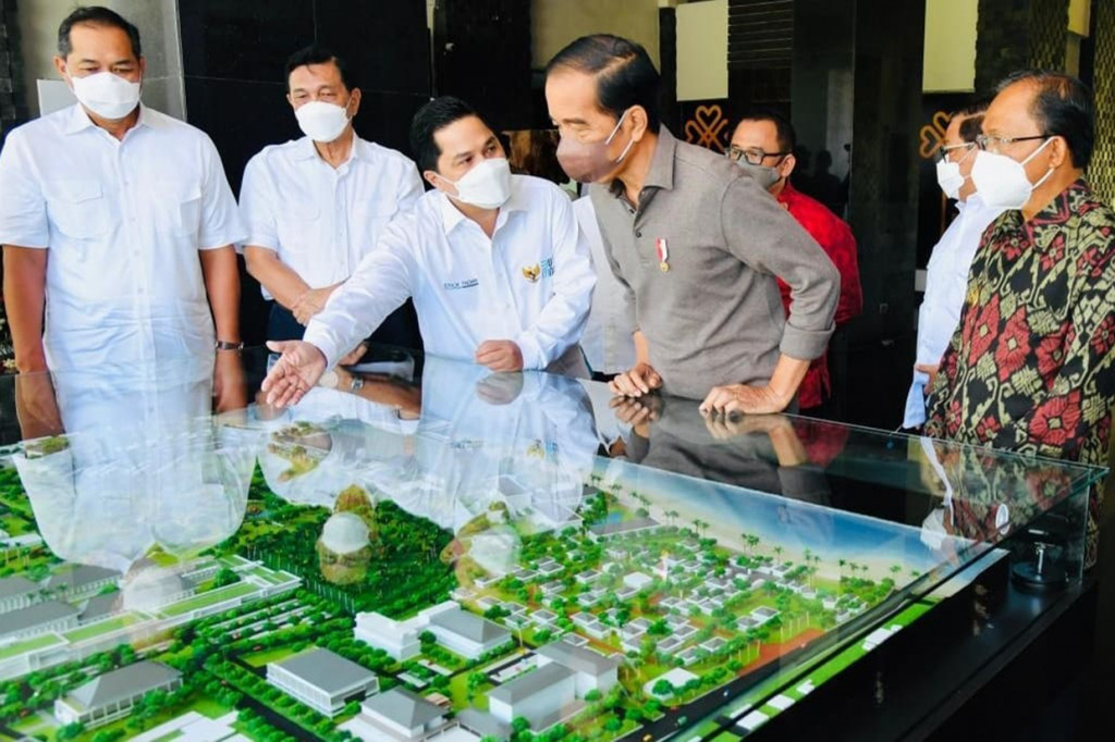 Setelah menyelesaikan peletakan baru pertama di RS Internasional Bali, Presiden Jokowi akan menuju Taman Werdhi Budaya Art Centre, yang ada di Kota Denpasar.