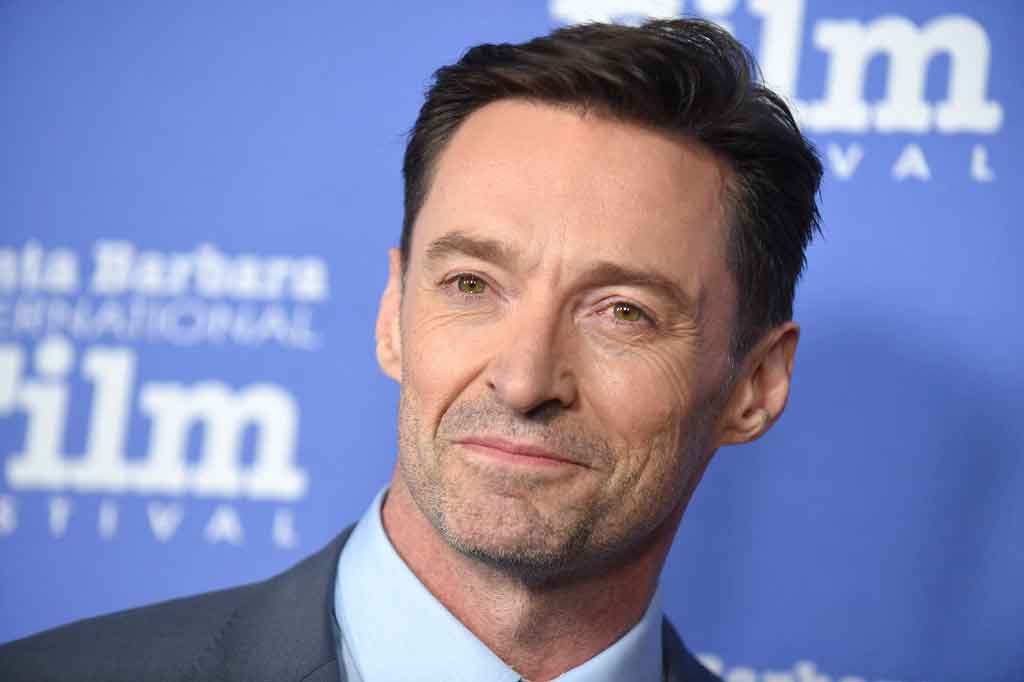 Aktor Hugh Jackman dinyatakan positif covid-19. Hal ini menyebabkan pentas The Music Man di Broadway yang ia bintangi harus dibatalkan.