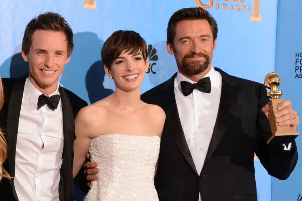 Lusinan pertunjukan Broadway, termasuk Hamilton, The Lion King, dan Aladdin, terpaksa membatalkan pertunjukan selama dua minggu terakhir karena peningkatan kasus positif covid-19 di seluruh kota -- meskipun ada mandat vaksin untuk pemain, kru, dan penonton.