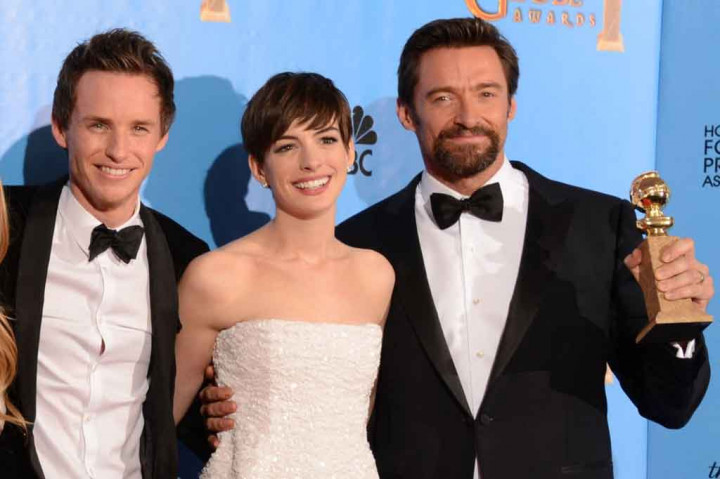 Lusinan pertunjukan Broadway, termasuk Hamilton, The Lion King, dan Aladdin, terpaksa membatalkan pertunjukan selama dua minggu terakhir karena peningkatan kasus positif covid-19 di seluruh kota -- meskipun ada mandat vaksin untuk pemain, kru, dan penonton.