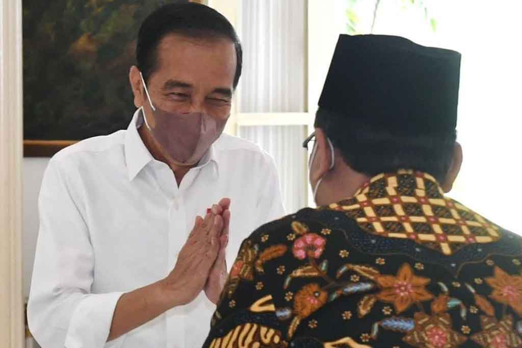 Presiden Joko Widodo (Jokowi) menerima Ketua Umum Pengurus Besar Nahdlatul Ulama (PBNU) terpilih K.H. Yahya Cholil Staquf atau akrab disapa Gus Yahya, di Istana Kepresidenan Bogor, Jawa Barat, Rabu, 29 Desember 2021.