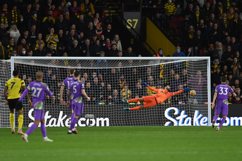 Masih ada sisa waktu enam menit pertandingan setelah gol tersebut. Namun Watford gagal mencetak gol hingga wasit Robert Jones meniup peluit panjang tanda laga berakhir.