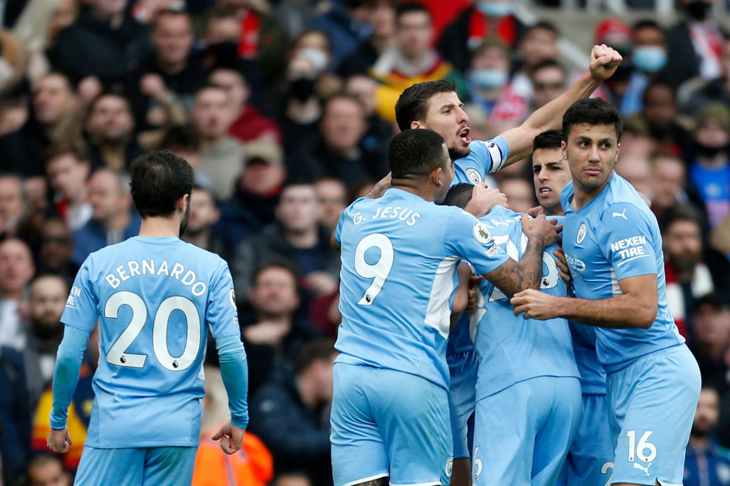 Penalti Riyad Mahrez menyamakan skor di menit ke-57. 