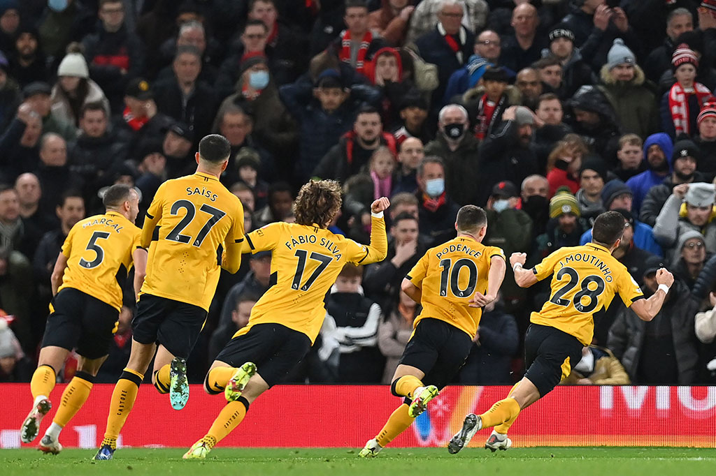 Pada menit ke-82 Wolves akhirnya berhasil membobol gawang tuan rumah lewat tembakan mendatar Joao Moutinho pada menit ke-82.