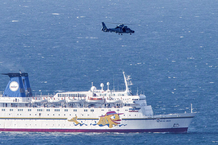 Tim penyelamat, termasuk Unit Misi Bawah Laut Pasukan Khusus Israel, dikerahkan tetapi tidak dapat menyelamatkan dua pilot yang dinyatakan meninggal di tempat kejadian. 