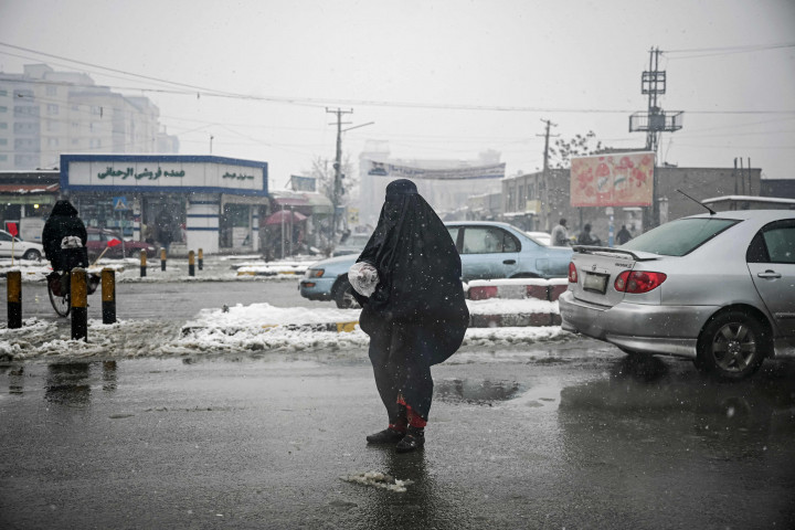 Sedikitnya tujuh warga Afghanistan tewas dan 26 lainnya cedera dalam beberapa kecelakaan lalu lintas. 