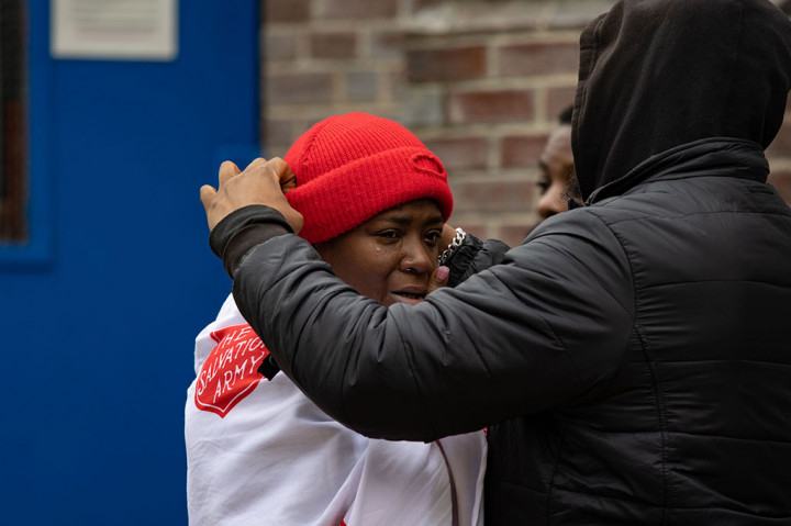 Murphy menambahkan masih terlalu dini untuk mengatakan apa yang menyebabkan kebakaran itu tetapi departemennya sedang menyelidiki. 