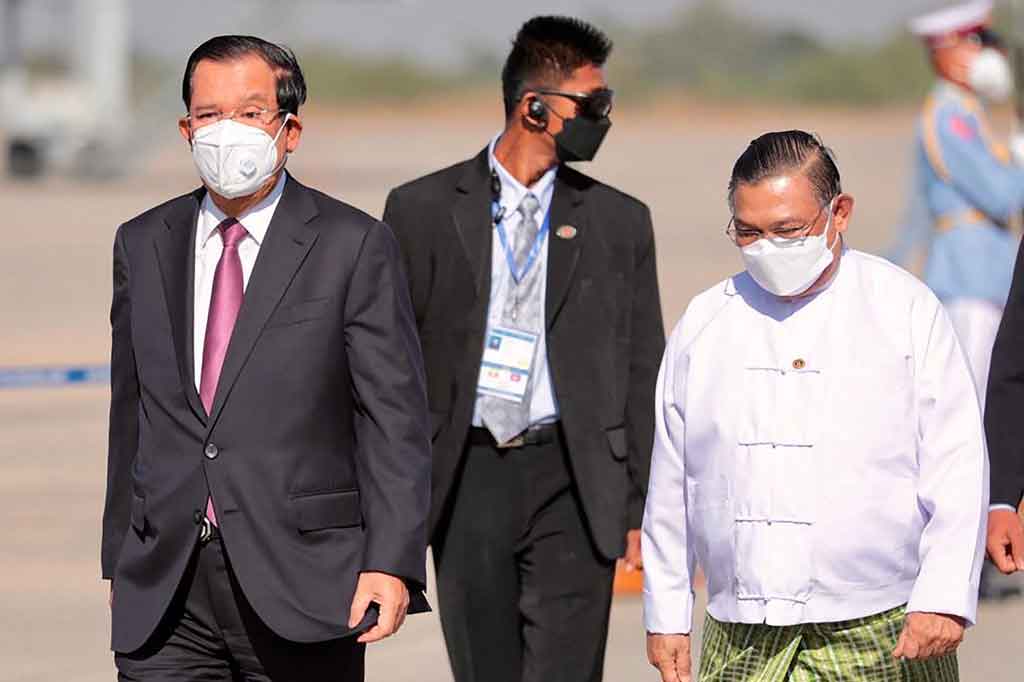 Menjelang perjalanannya, dia menyerukan gencatan senjata, sembari mendesak semua pihak terkait untuk menghentikan kekerasan yang telah melanda negara itu selama hampir satu tahun.