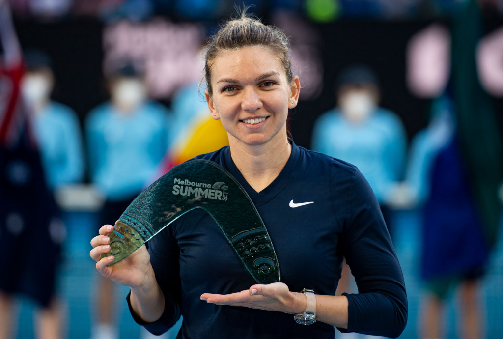 Petenis asal Rumania Simona Halep berhasil memenangkan gelar ke-23 dalam kariernya di Melbourne Summer Set 1 musim 2022.