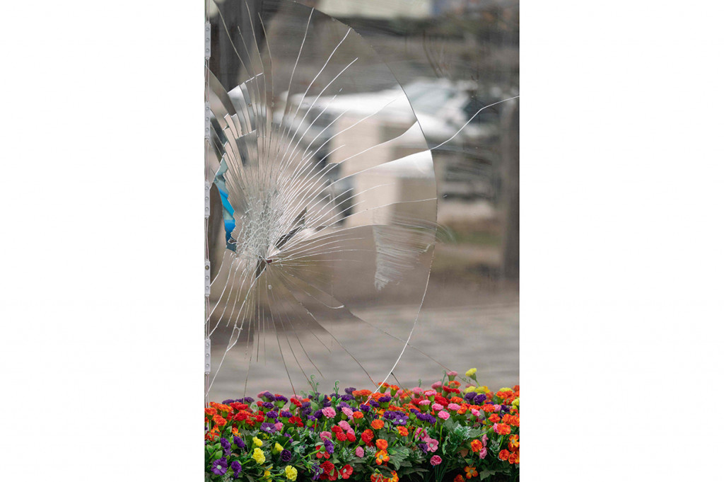 Selama 1 minggu terakhir, kondisi Kazakhstan mencekam dengan belasan orang terbunuh, ribuan ditahan dan gedung-gedung publik dibakar habis. Kondisi ini mendorong Presiden Kassym-Jomart Tokayev mengeluarkan perintah tembak mati di tempat kepada orang-orang yang dituduhnya sebagai 'bandit dan teroris'.