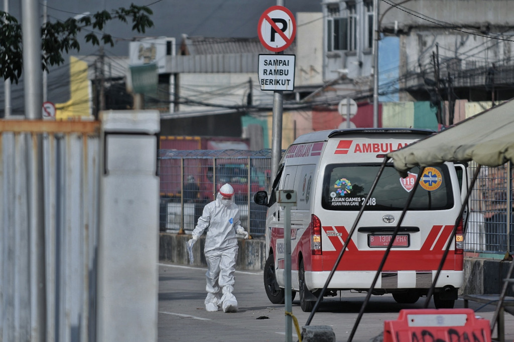 Jumlah pasien terkonfirmasi positif covid-19 di RSDC Wisma Atlet sebanyak 1.978 orang atau bertambah 140 orang dari sebelumnya 1.838 orang. 