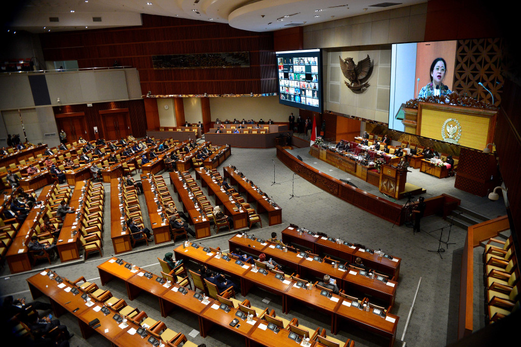 Suasana rapat paripurna pembukaan masa sidang 2021-2022 di Gedung Nusantara II, Kompleks Parlemen Senayan, Jakarta, Selasa, 11 Januari 2022. 