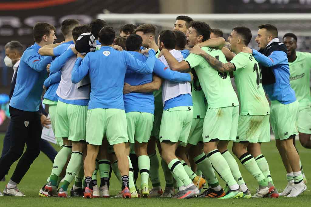 Athletic Bilbao menutup pertandingan dengan comeback luar biasa dan berhak melaju ke final Piala Super Spanyol, di mana mereka ditunggu oleh Real Madrid yang telah menyingkirkan Barcelona 3-2.