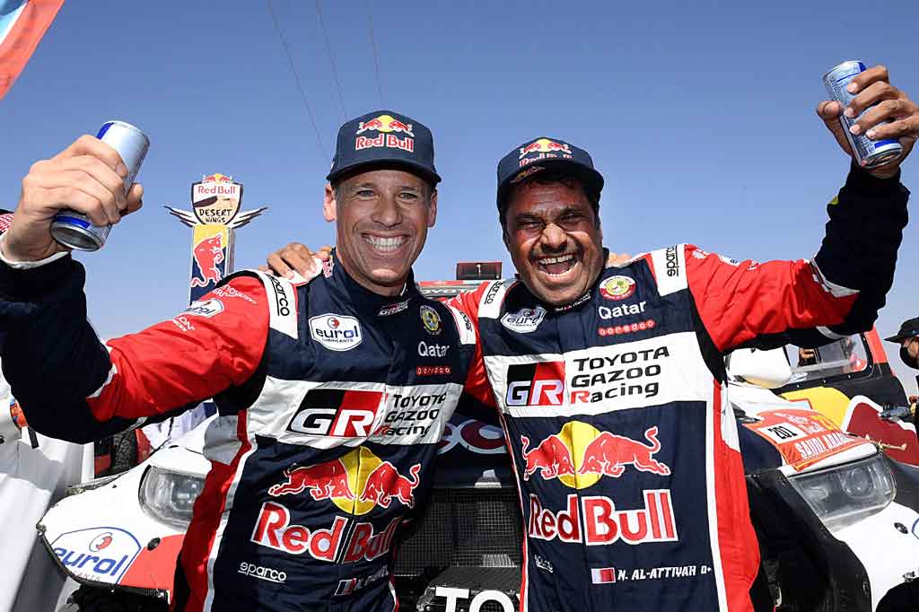 Dia kini menjadi salah seorang pembalap kategori mobil tersukses dalam ajang tersebut, menyamai empat kemenangan Ari Vataten dan di belakang juara delapan kali Stephane Peterhansel yang juga sudah enam kali menjuarai kategori sepeda motor.