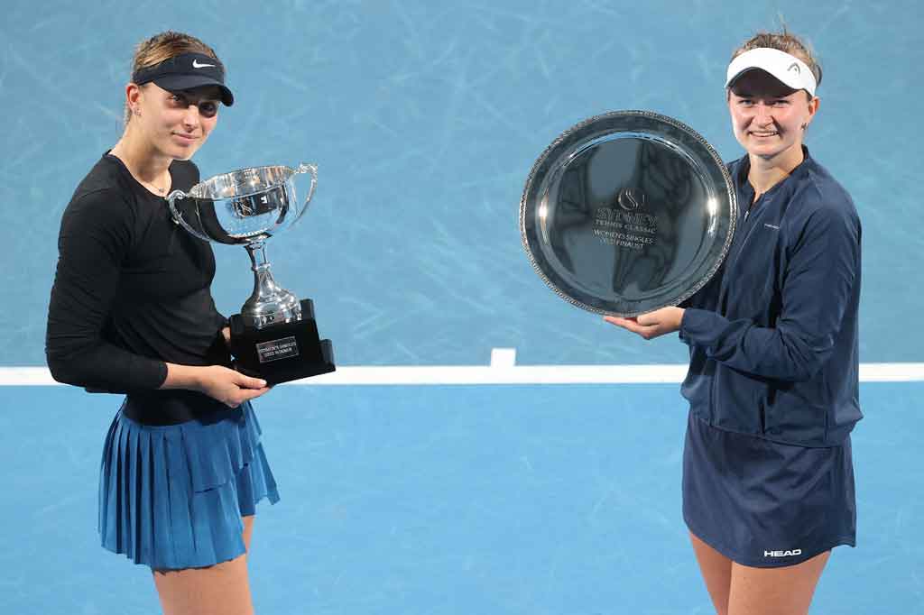 Badosa yang berusia 24 tahun mengincar kemenangan di Grand Slam dengan upayanya di perempat final Prancis Terbuka tahun lalu -- yang dimenangkan Krejcikova -- rekor tertingginya di turnamen besar.