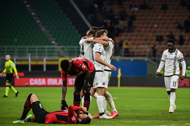 AC Milan Vs Spezia: Kalah 1-2, Rossoneri Gagal Gusur Inter di
