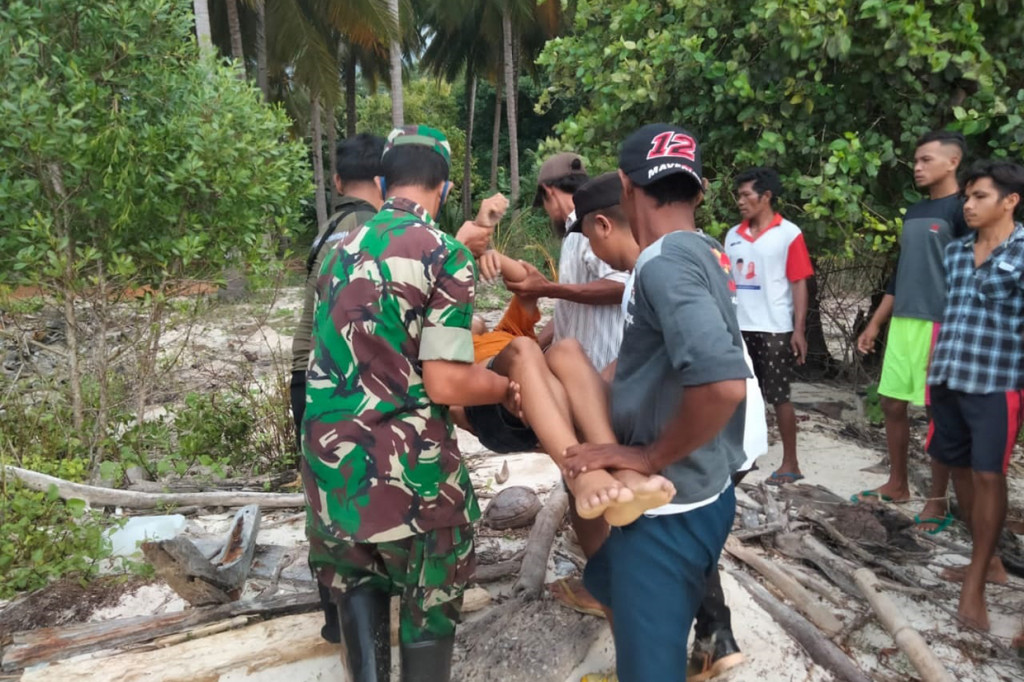 Seorang pelajar dan petani dinyatakan meninggal dunia akibat kapal tenggelam di Dusun Labuliang, Kecamatan Macang Pacar, Manggarai Barat, NTT, Minggu, 23 Januari 2022.
