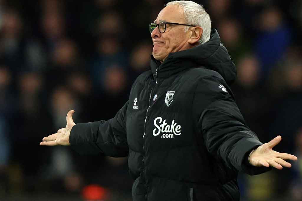 Ranieri sang pelatih Italia dikenal baik di Inggris manakala ia membawa Leicester City merebut titel Liga Premier pada 2016 namun gagal menerapkan kemagisannya di Watford dan meraih hanya tujuh poin bersama klub tersebut.