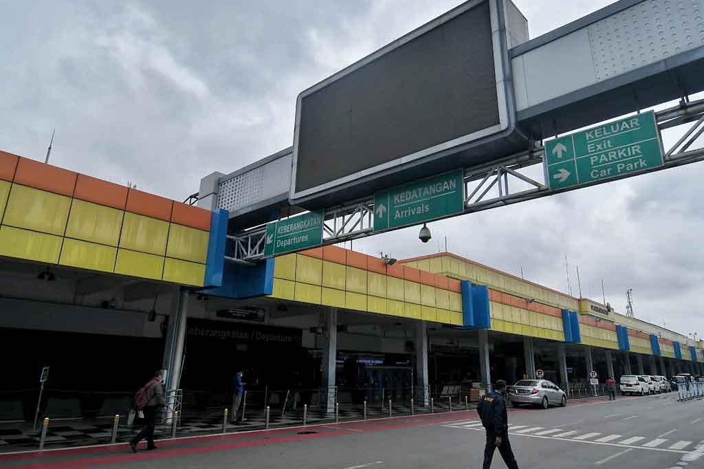 Kementerian Perhubungan (Kemenhub) mengumumkan kegiatan revitalisasi Bandara Halim Perdanakusuma, Jakarta akan dimulai pada Rabu, 26 Januari 2022, sehingga ditutup sementara waktu.