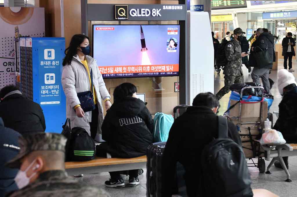 Terakhir kali Korut menguji senjata sebanyak ini dalam sebulan adalah pada 2019, setelah negosiasi tingkat tinggi antara pemimpin Kim Jong Un dan Presiden AS saat itu Donald Trump gagal.