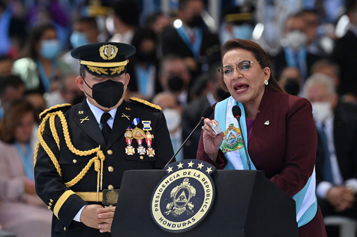Xiomara Castro Dilantik sebagai Presiden Perempuan Pertama