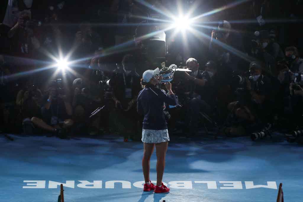 Barty meraih kemenangan 6-3 7-6(2) untuk meraih Grand Slam ketiganya, setelah sebelumnya merengkuh gelar di Prancis Terbuka pada 2019 dan Wimbledon 2021.