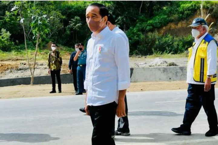 Direktur Jenderal Bina Marga Kementerian Pekerjaan Umum dan Perumahan Rakyat (PUPR) Hedy Rahadian mengatakan bahwa pembangunan Jalan Bypass Balige secara bertahap sejak 5 tahun lalu dan menelan biaya Rp176 miliar. Jalan tersebut dibangun untuk cegah terjadinya kemacetan yang terjadi di Kota Balige dan sekitarnya.