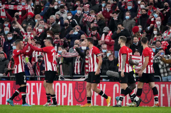 Athletic Bilbao sukses melaju ke semifinal setelah mengalahkan Real Madrid 1-0 di perempat final Piala Raja (Copa del Rey) di San Mames pada Jumat, 4 Februari 2022 dini hari WIB.