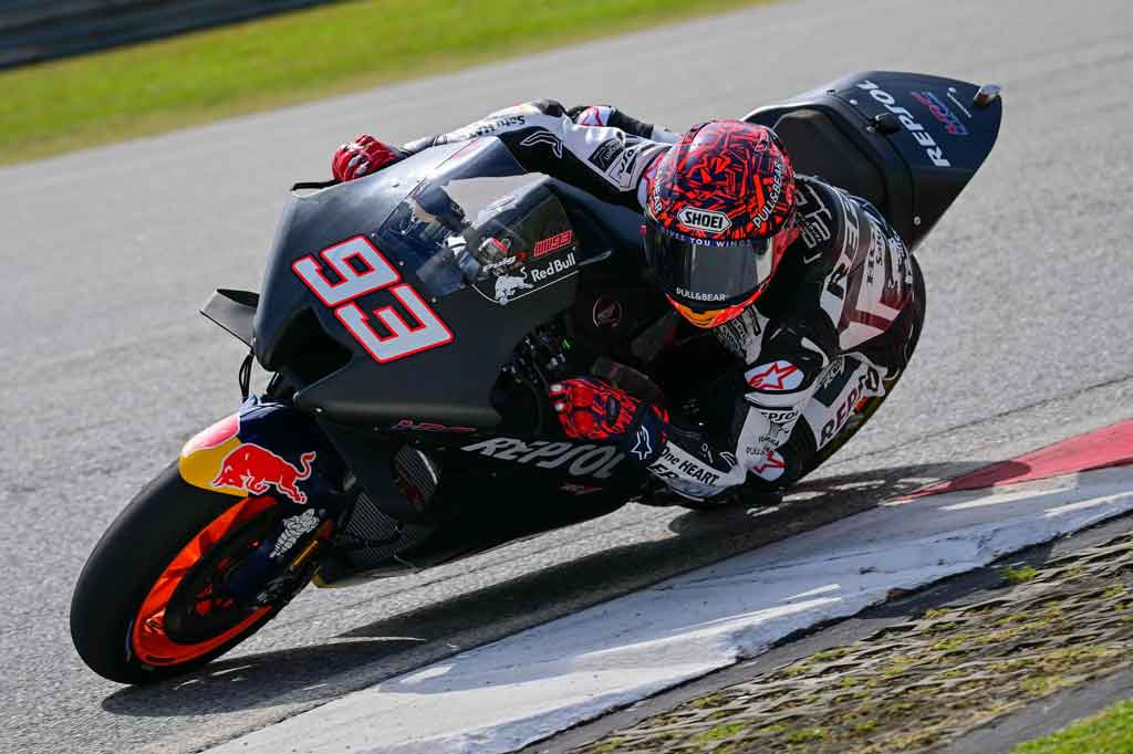 Marc Marquez mengalahkan rekan satu timnya di Repsol Honda untuk tempat kedelapan, meski masih kalah cepat dari pembalap Suzuki Joan Mir yang mengklaim peringkat ketujuh.